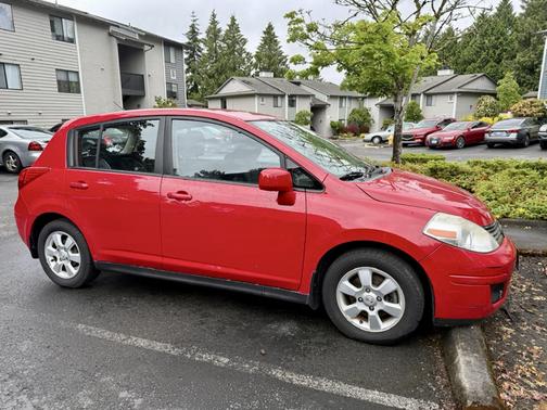 2007 Nissan Versa SL