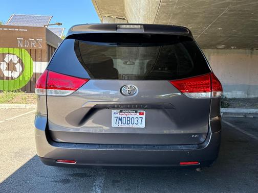 Gray 2013 Toyota Sienna LE