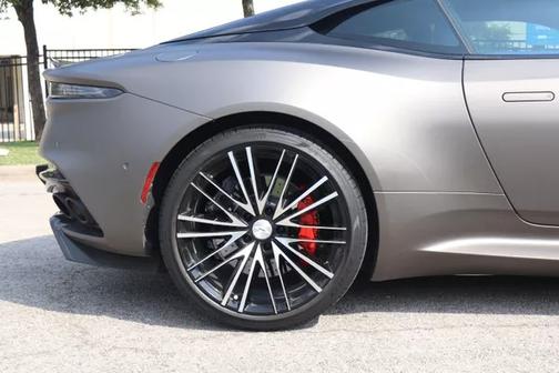 2020 Aston Martin DBS Superleggera
