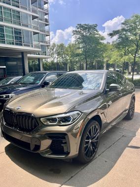 2022 BMW X6 xDrive40i