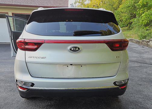2020 Kia Sportage EX