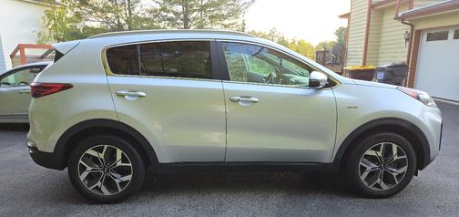 2020 Kia Sportage EX