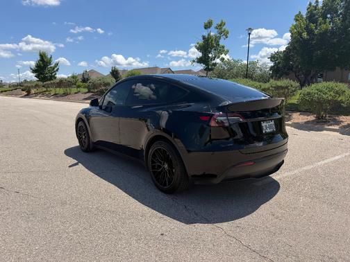 Black 2021 Tesla Model Y Long Range