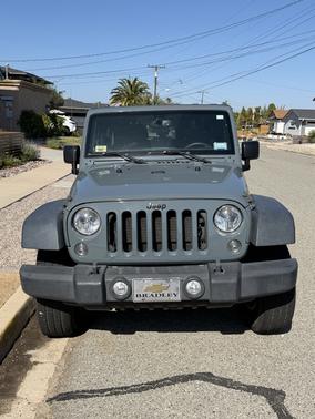 Gray 2014 Jeep Wrangler Sport