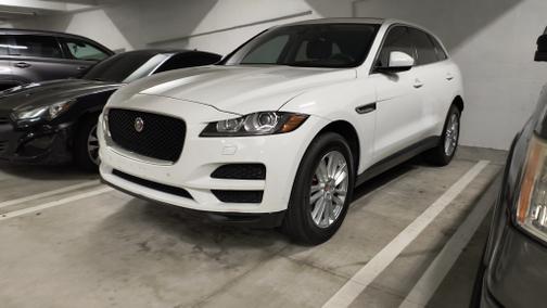 2020 Jaguar F-PACE 30t Prestige