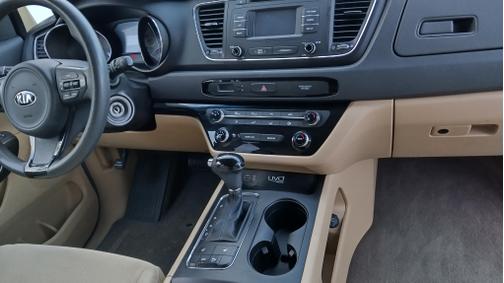 2016 Kia Sedona LX
