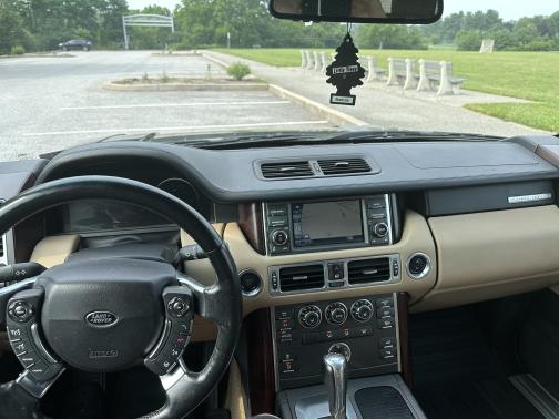 2011 Land Rover Range Rover HSE
