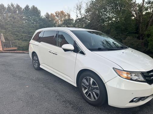2016 Honda Odyssey Touring Elite