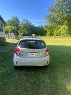 Beige 2018 Chevrolet Spark 1LT