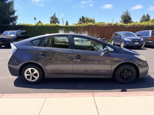 Gray 2015 Toyota Prius Two