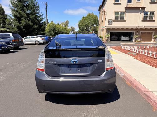 Gray 2015 Toyota Prius Two
