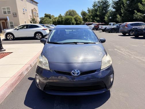Gray 2015 Toyota Prius Two