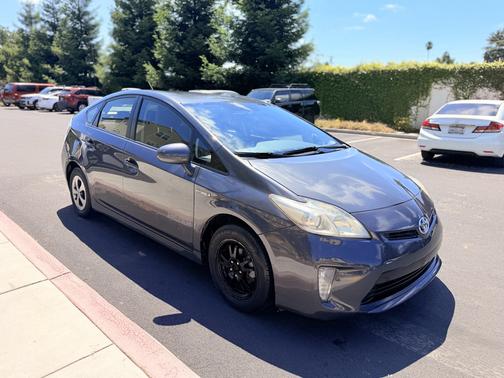 Gray 2015 Toyota Prius Two