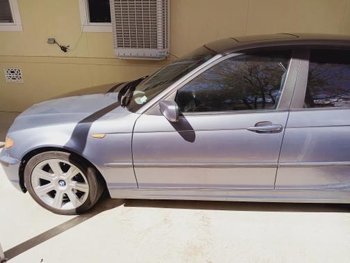 2002 BMW 325 i