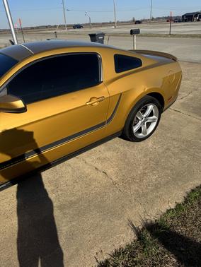 2010 Ford Mustang GT Premium