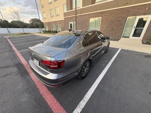 2017 Volkswagen Jetta 1.8T Sport