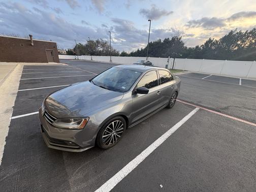 2017 Volkswagen Jetta 1.8T Sport