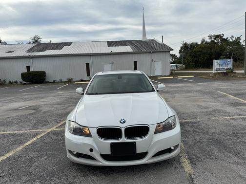 2009 BMW 328 i