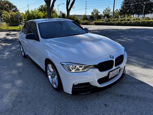 2015 BMW 328 i
