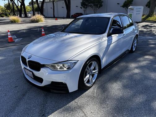 2015 BMW 328 i