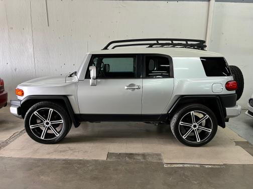 2008 Toyota FJ Cruiser Base