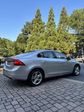 2015 Volvo S60 T5 Premier
