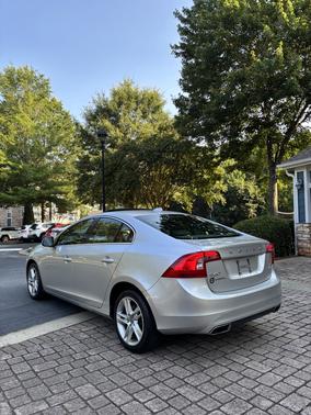 2015 Volvo S60 T5 Premier