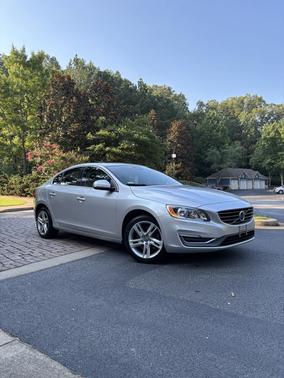 2015 Volvo S60 T5 Premier