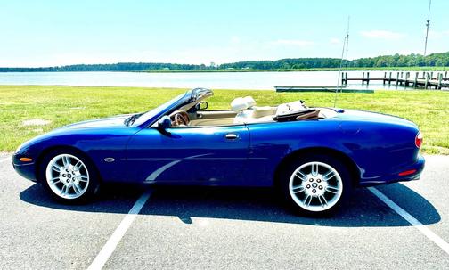 2001 Jaguar XK8 Base
