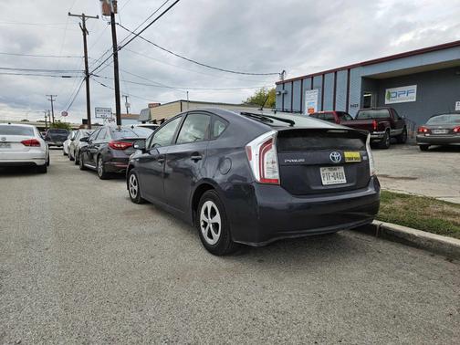 2012 Toyota Prius Three