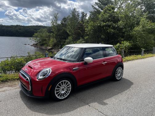 2022 MINI SE Hardtop Cooper