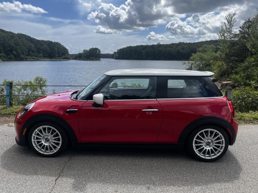 2022 MINI SE Hardtop Cooper