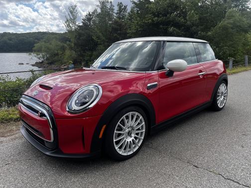 2022 MINI SE Hardtop Cooper