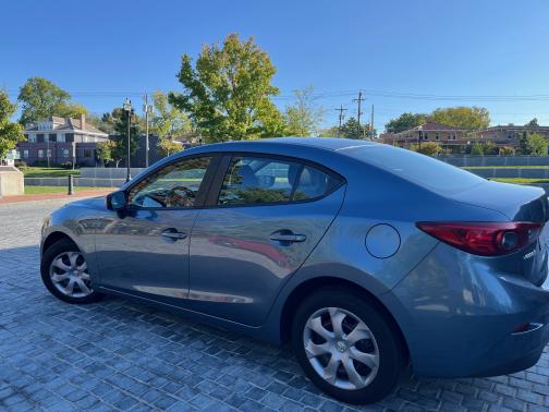2014 Mazda Mazda3 i Sport