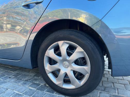 2014 Mazda Mazda3 i Sport