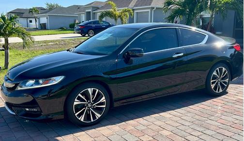Black 2017 Honda Accord EX-L