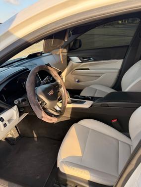 2021 Cadillac CT4 Luxury