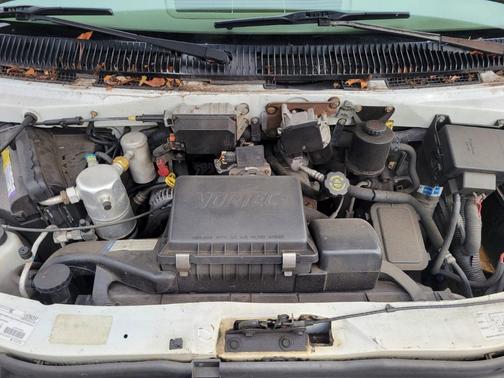 White 1998 Chevrolet Astro Base