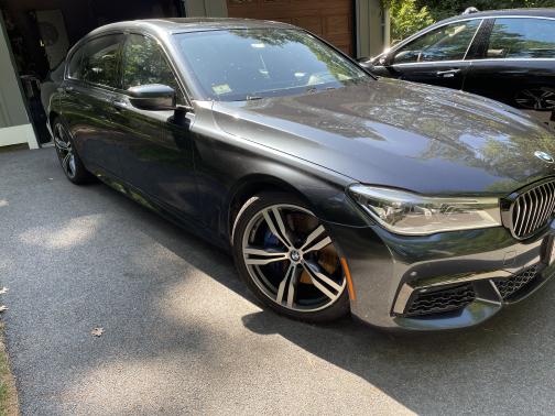 2018 BMW 750 i
