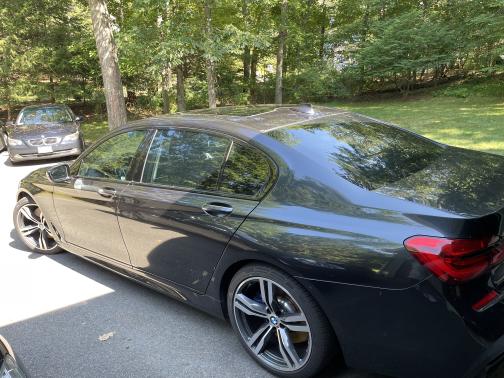 2018 BMW 750 i
