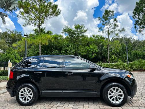 2014 Ford Edge SE