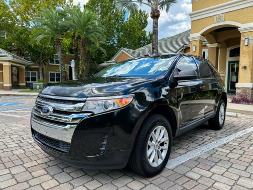 2014 Ford Edge SE