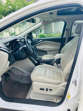 White 2014 Ford Escape Titanium