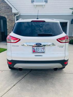 White 2014 Ford Escape Titanium