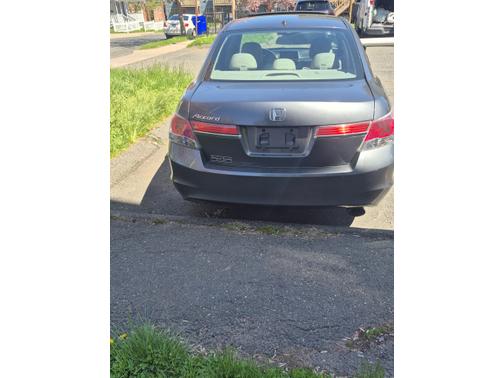 Gray 2011 Honda Accord EX-L