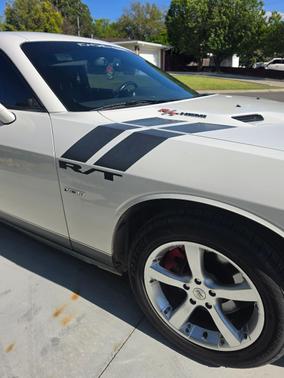White 2010 Dodge Challenger R/T