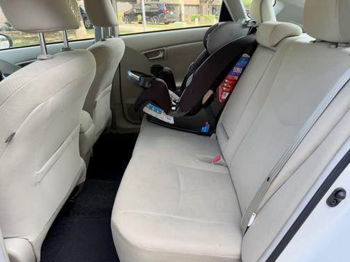 2014 Toyota Prius Three