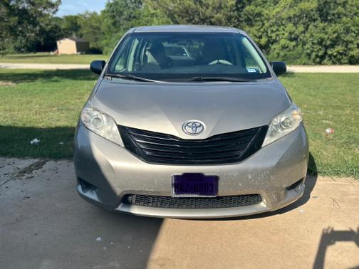 2015 Toyota Sienna L