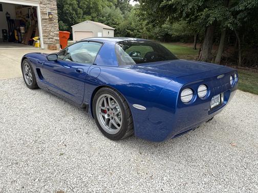 Blue 2003 Chevrolet Corvette Z06