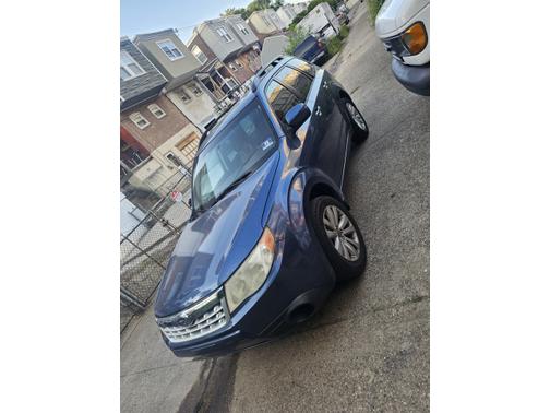 Blue 2011 Subaru Forester 2.5 X Premium